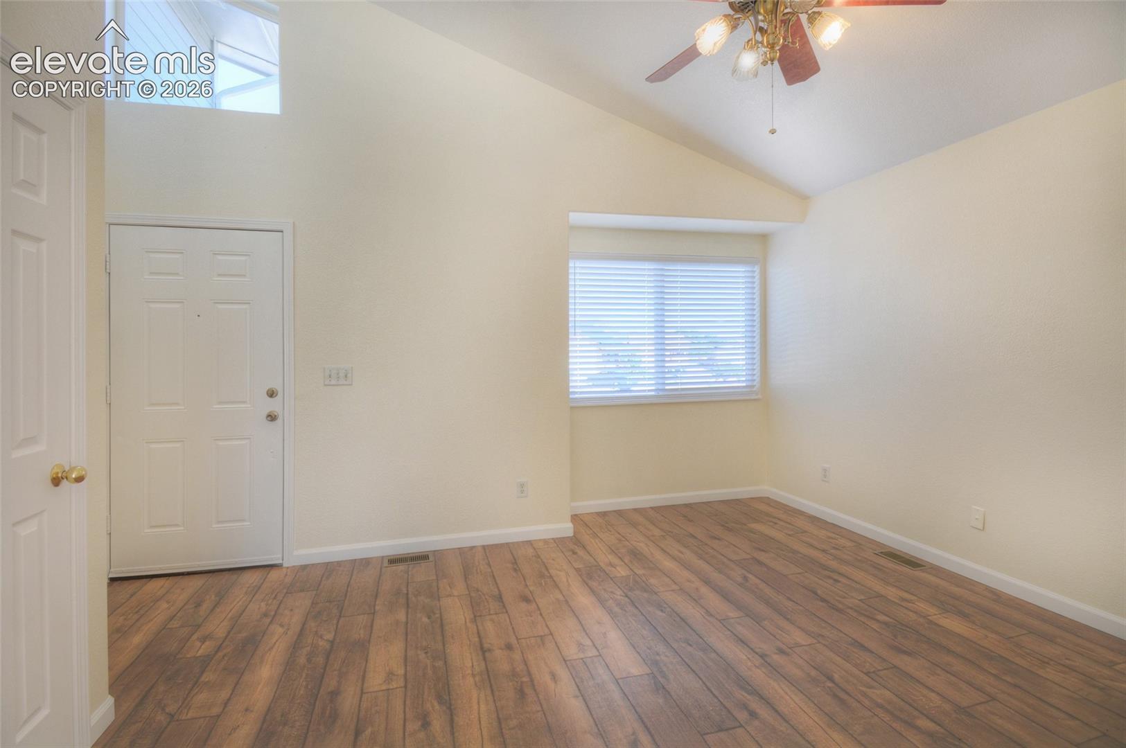 Listing photo 3 for 4820 Pathfinder Drive