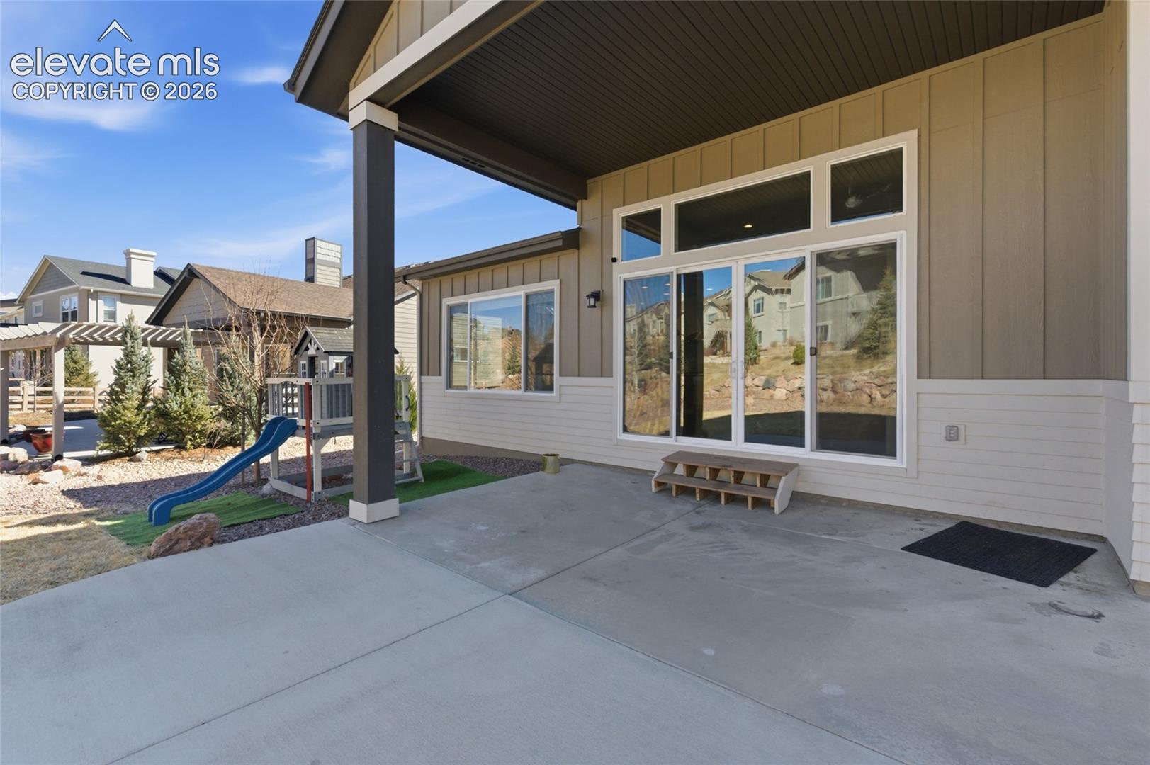 Listing photo 40 for 1878 Walnut Creek Court
