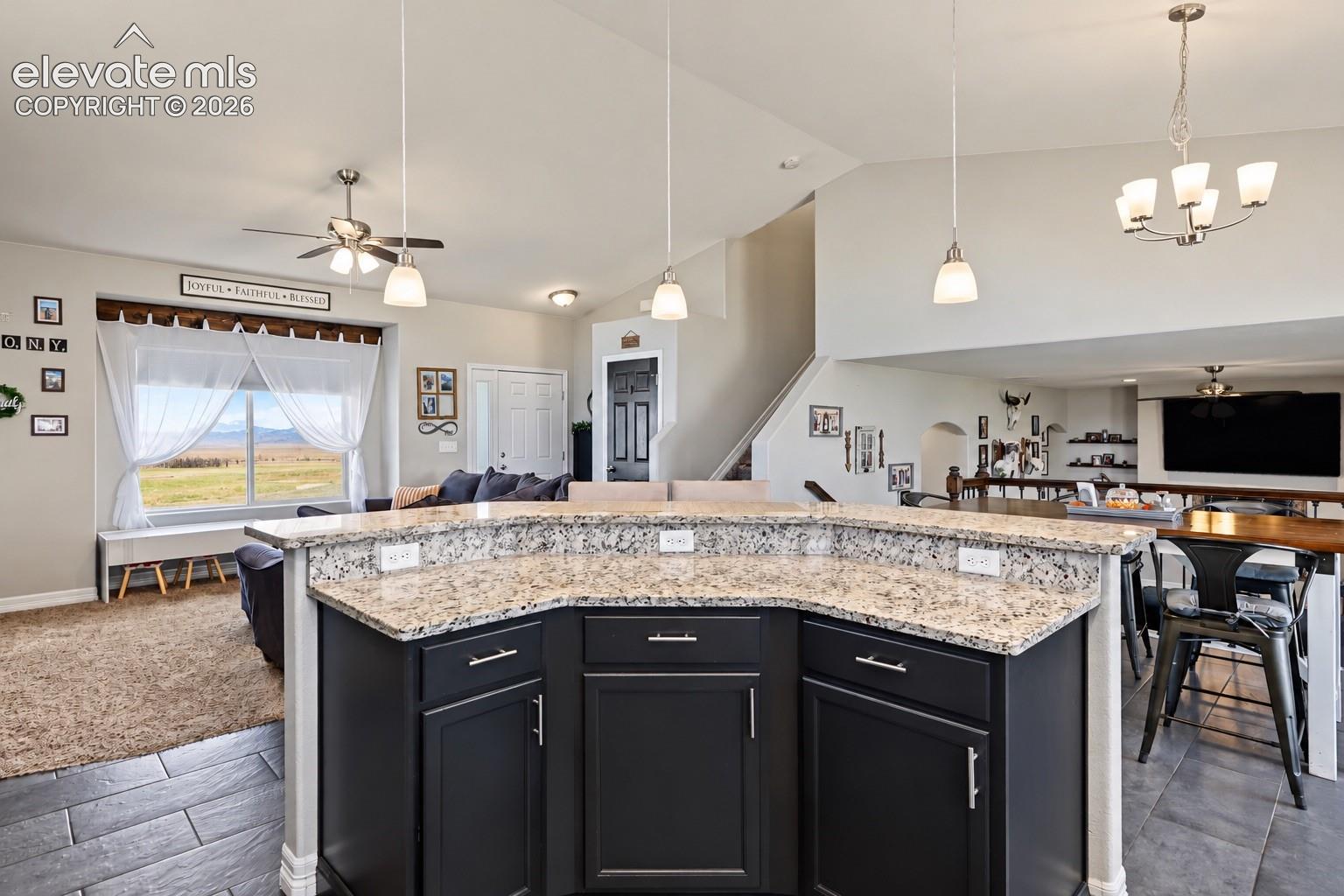 Listing photo 7 for 7206 Van Wyhe Court
