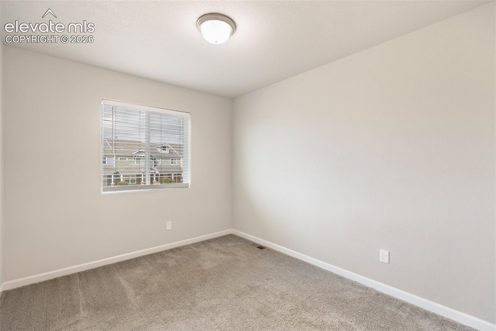 Listing photo 24 for 6181 Old Glory Drive