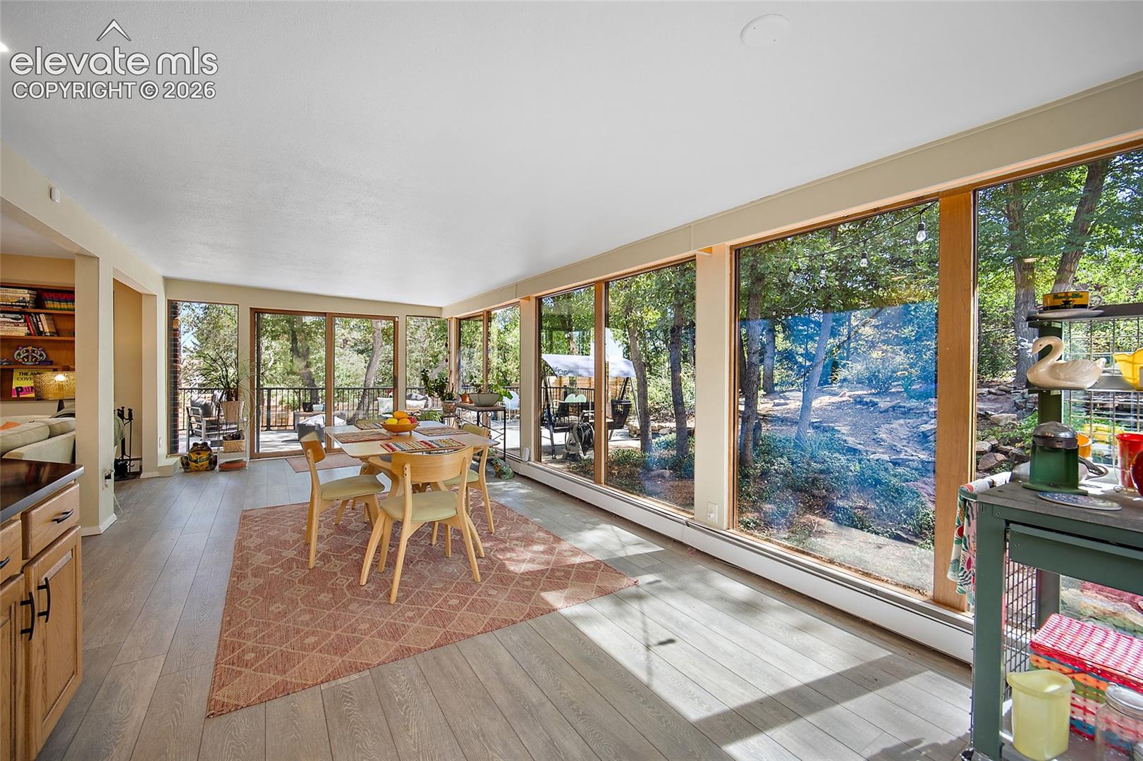 2201 Hercules Drive, photo 18