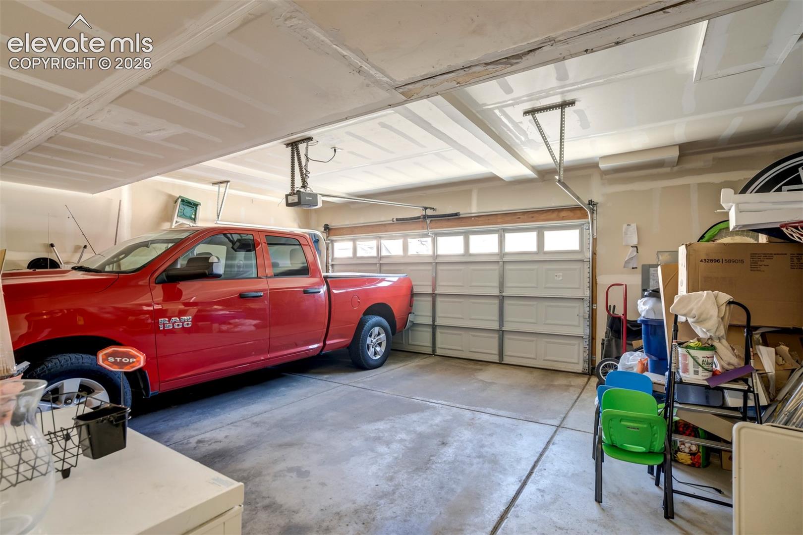 Listing photo 27 for 4766 Kerry Lynn View