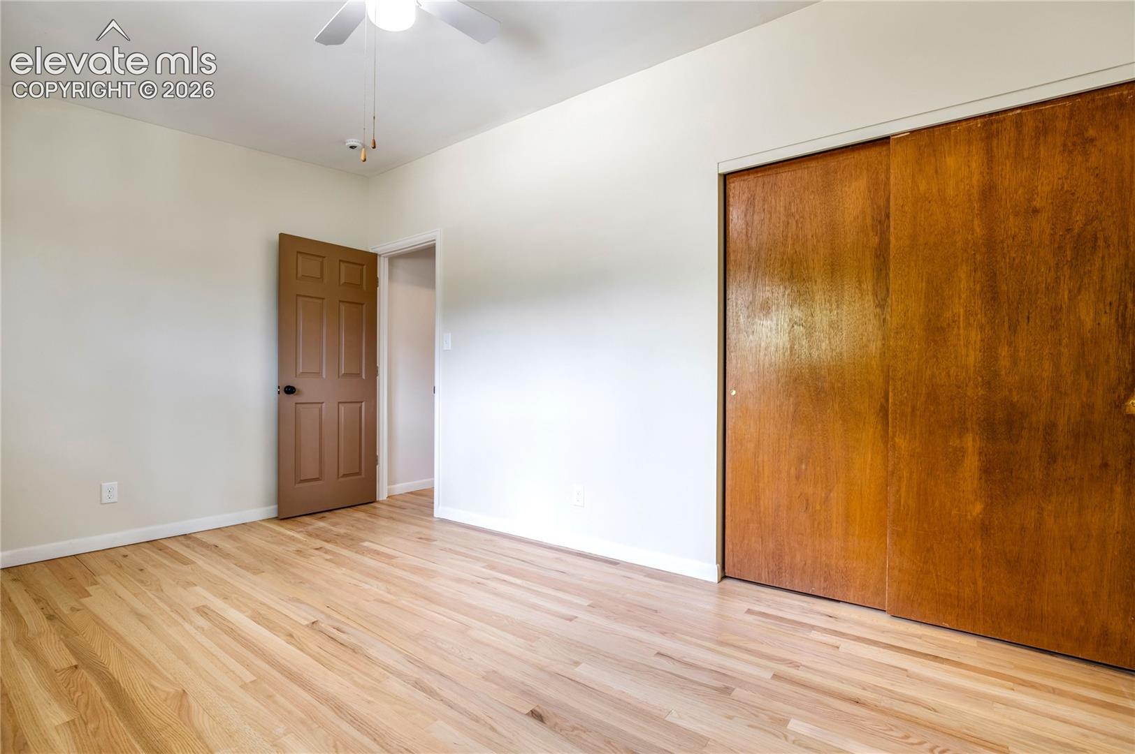 Listing photo 23 for 609 Crestridge Avenue