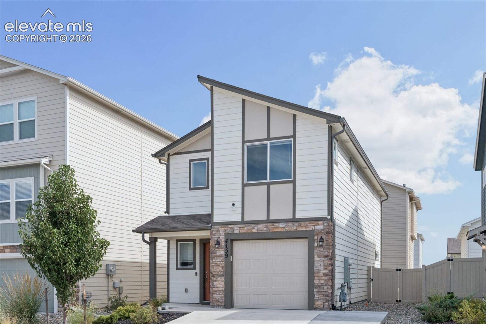 Listing photo 6 for 4159 Samaritan Loop