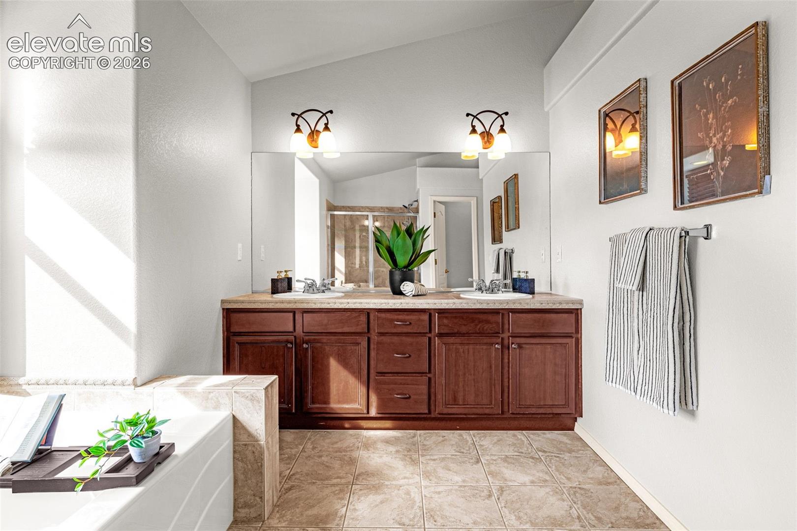 3785 Cherry Plum Drive, photo 24