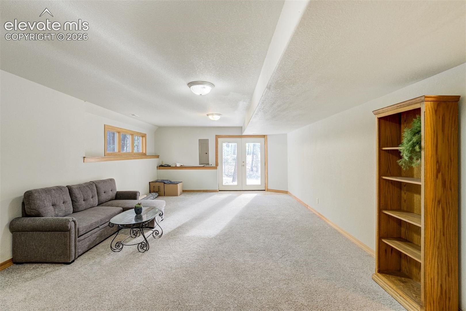 Listing photo 33 for 6285 Vessey Road