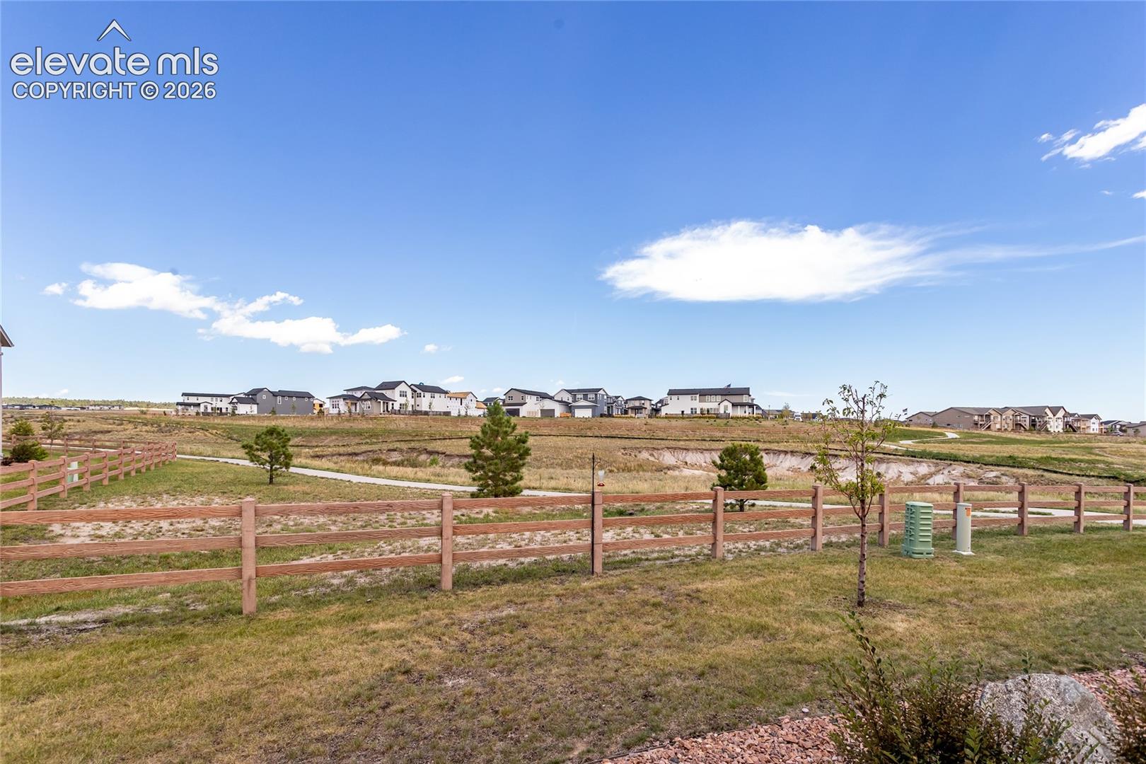 Listing photo 21 for 6340 Harney Drive