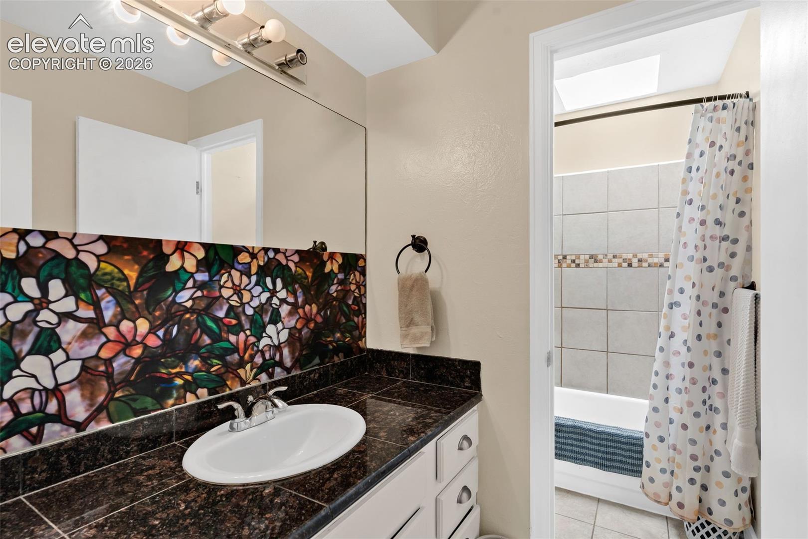 Listing photo 25 for 1004 Ridgeview Place