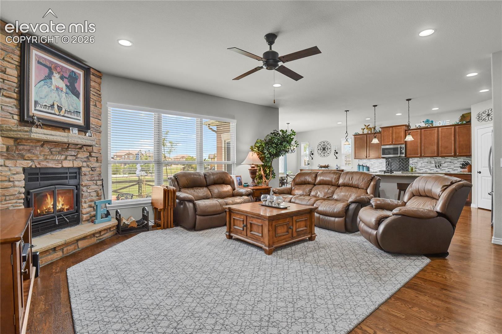 7158 Spring Linden Court, photo 4