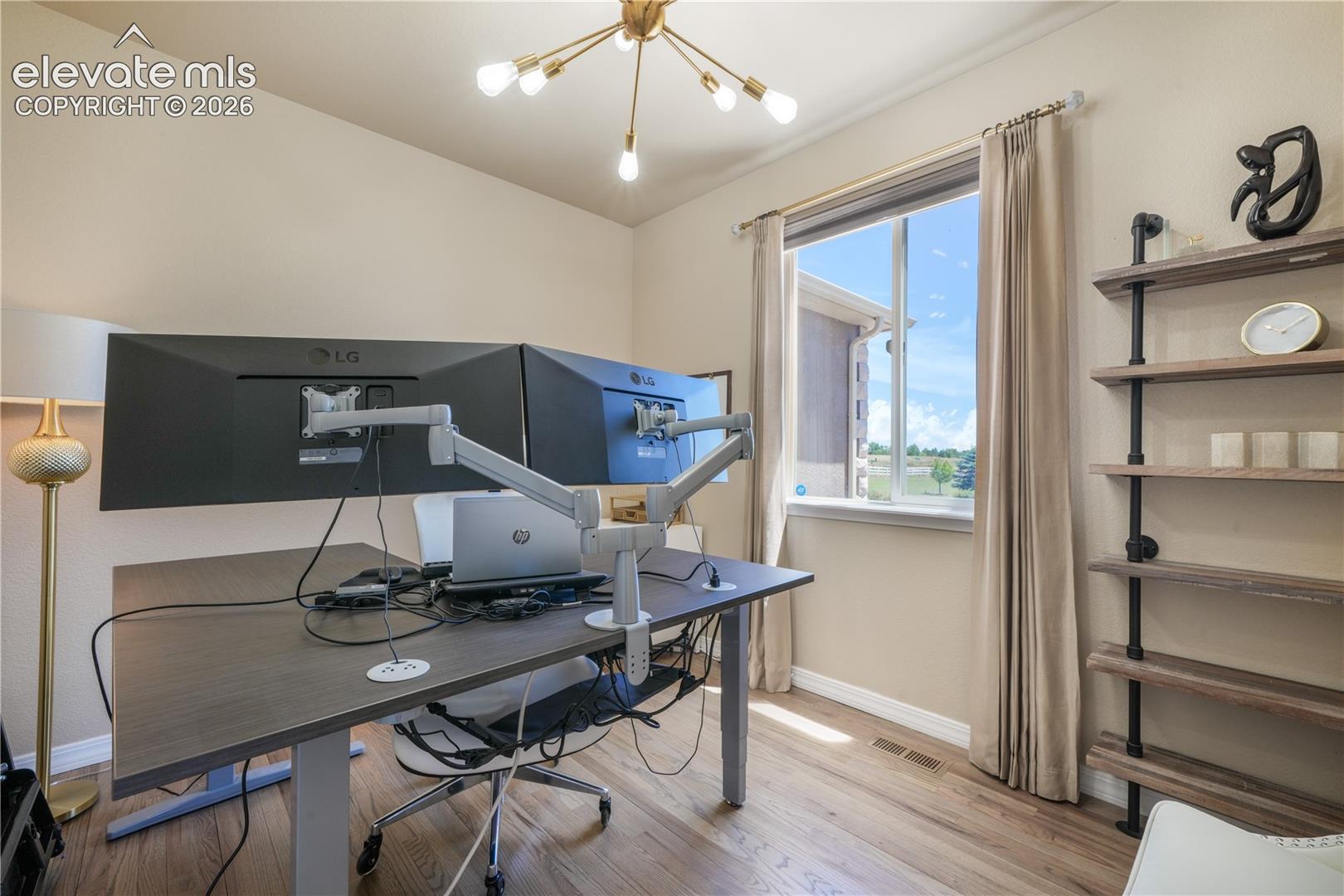 Listing photo 19 for 8524 Towner Avenue