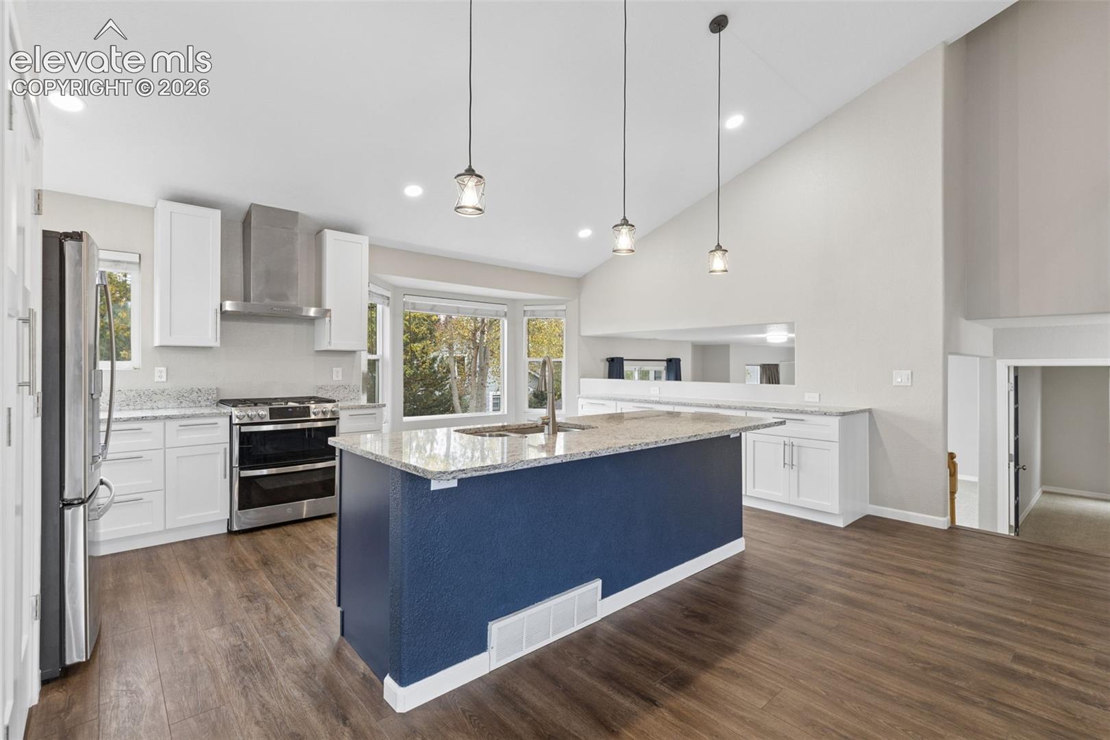 Listing photo 12 for 4722 Little London Drive