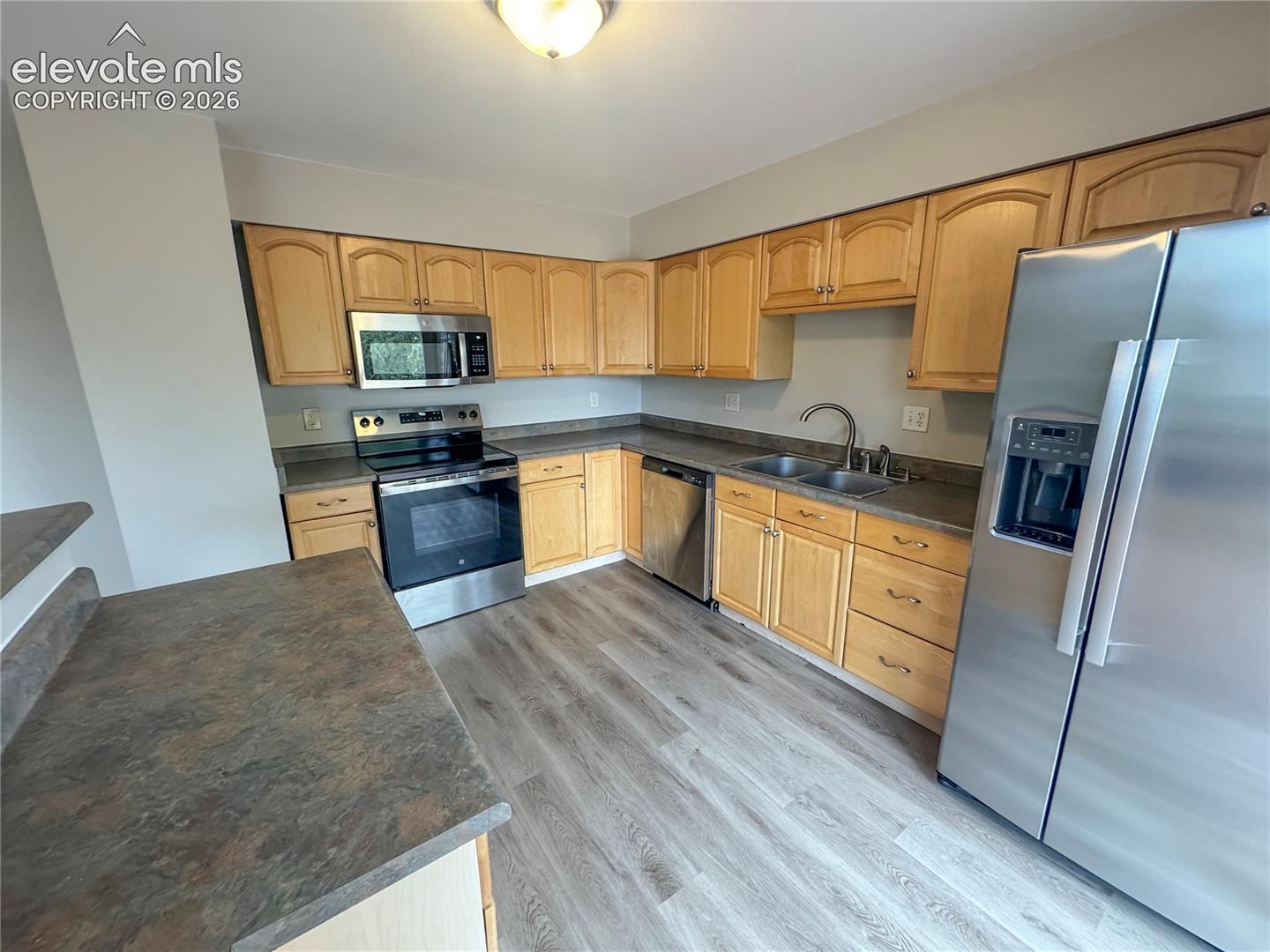 Listing photo 14 for 6074 Del Rey Drive