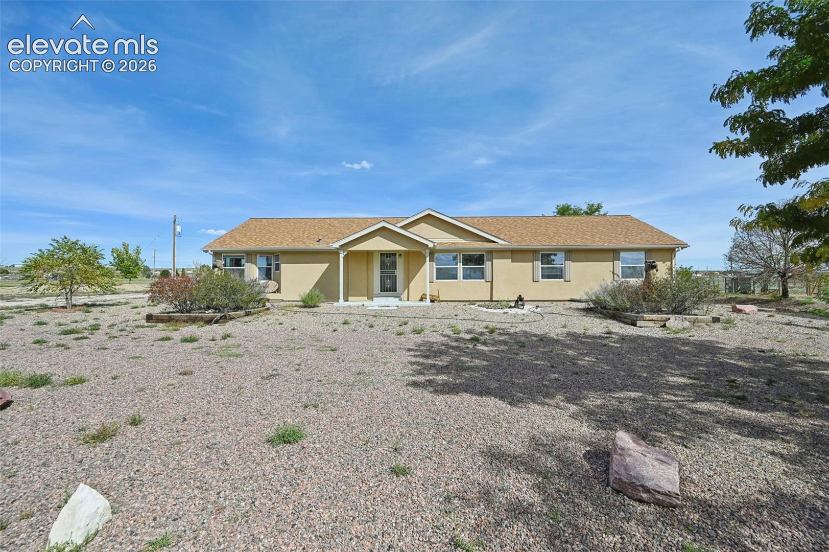 Listing photo 6 for 1244 N Picketwire Lane