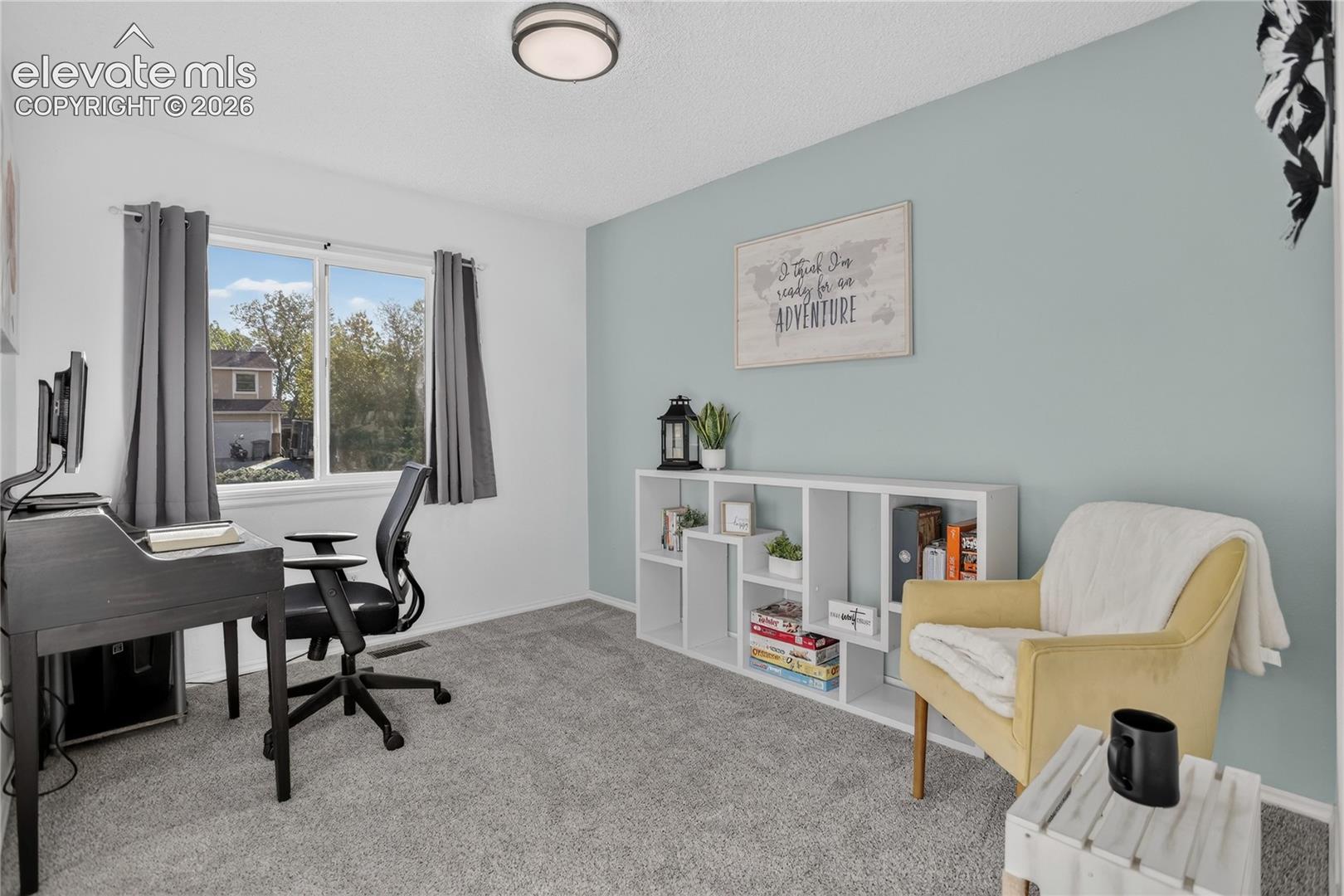 Listing photo 10 for 2250 Heathercrest Drive