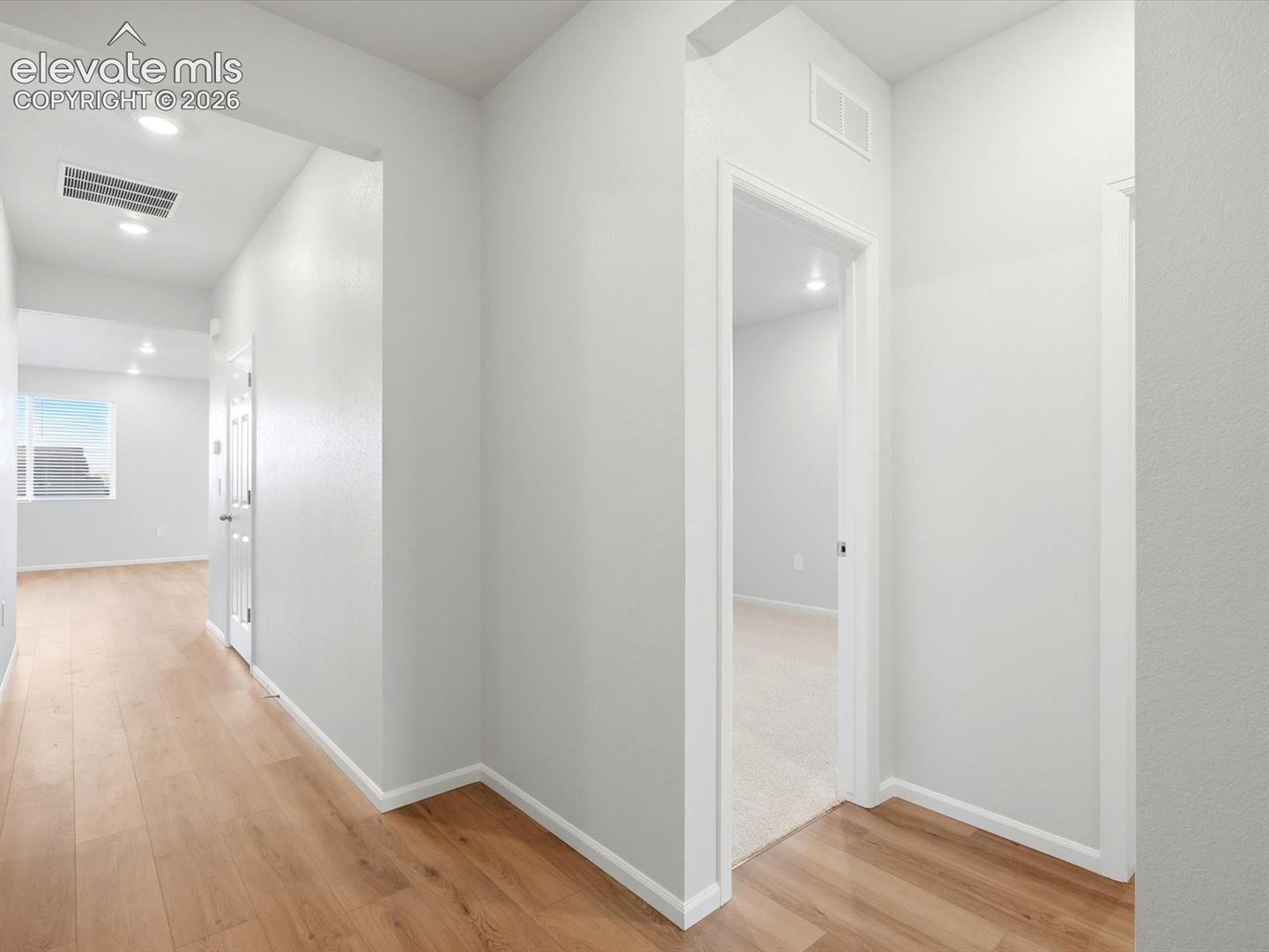 Listing photo 2 for 10803 Rolling Ranch Drive