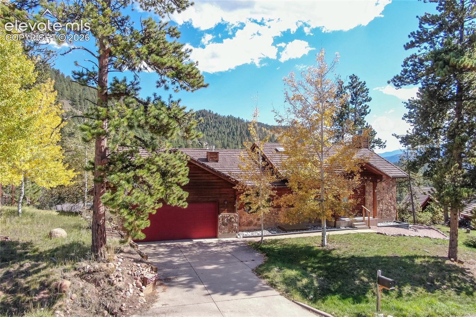 Listing photo 40 for 1325 Kings Crown Road