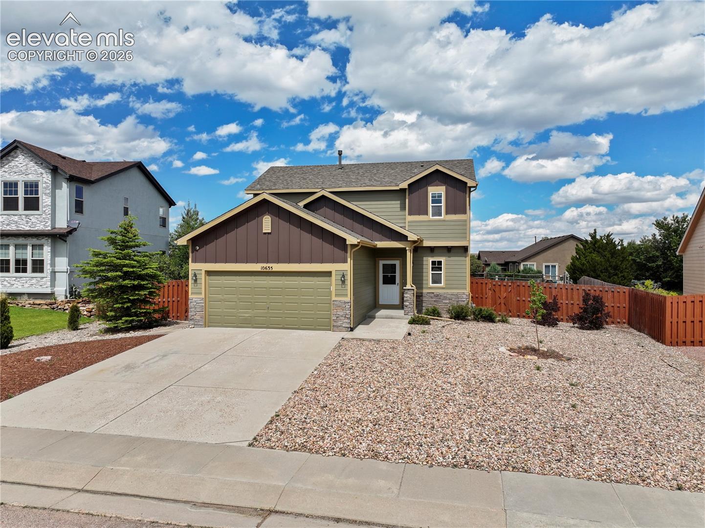 10635 Ross Lake Drive