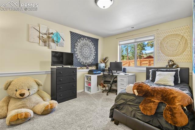 Listing photo 25 for 600 Spruce Street