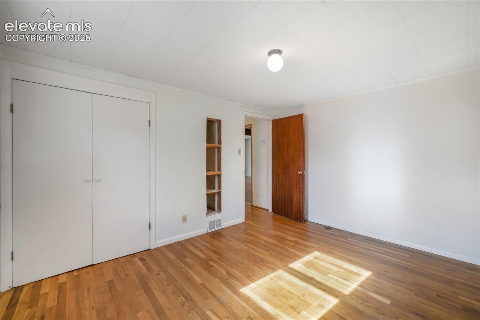 Listing photo 33 for 3326 W Kiowa Street