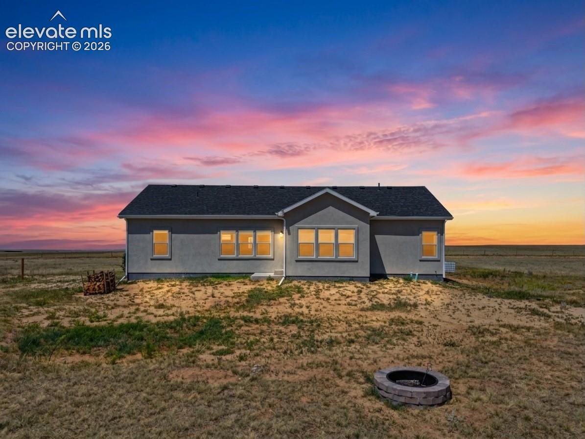 Listing photo 3 for 3955 N Yoder Road