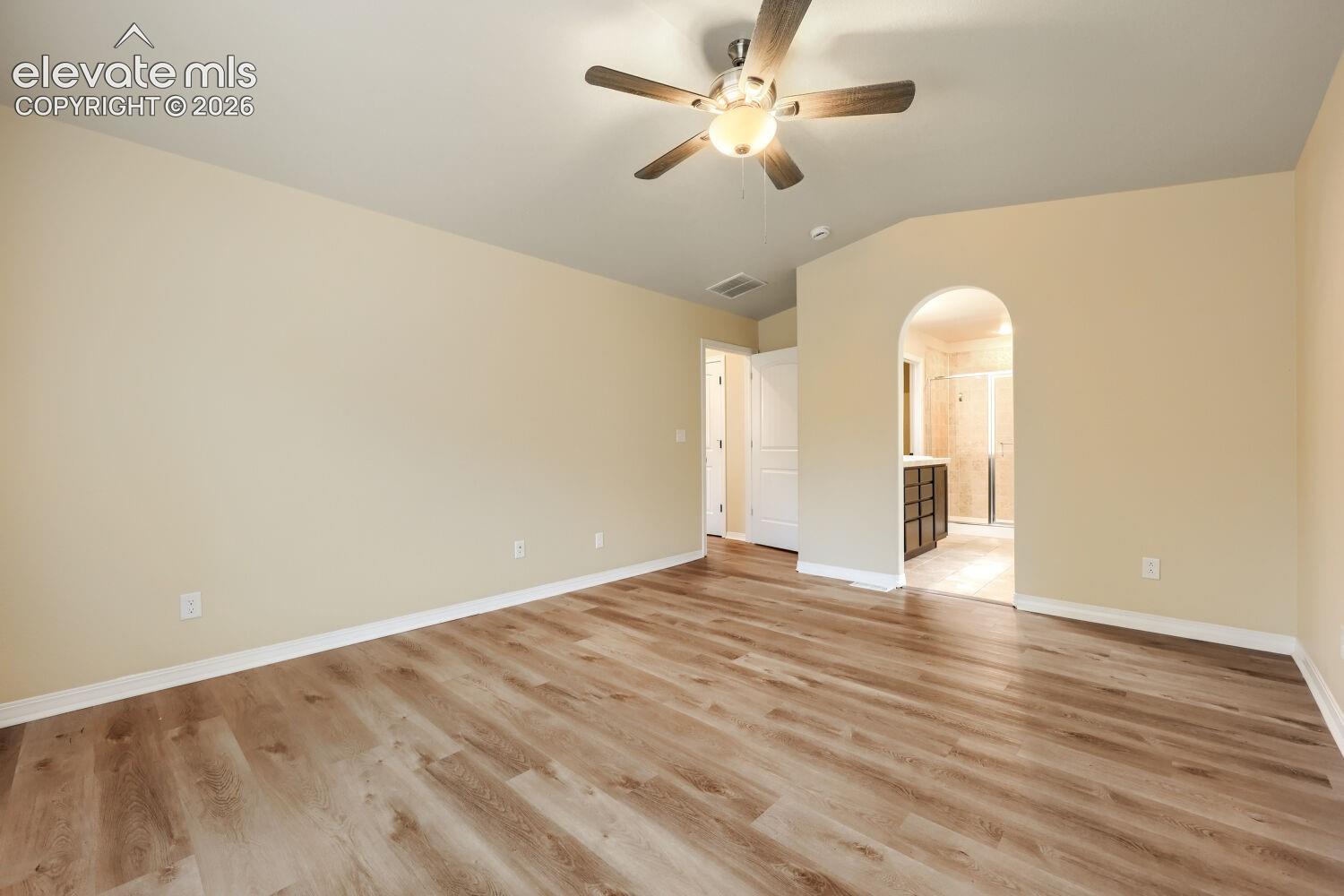 Listing photo 17 for 7917 Mount Huron Trail