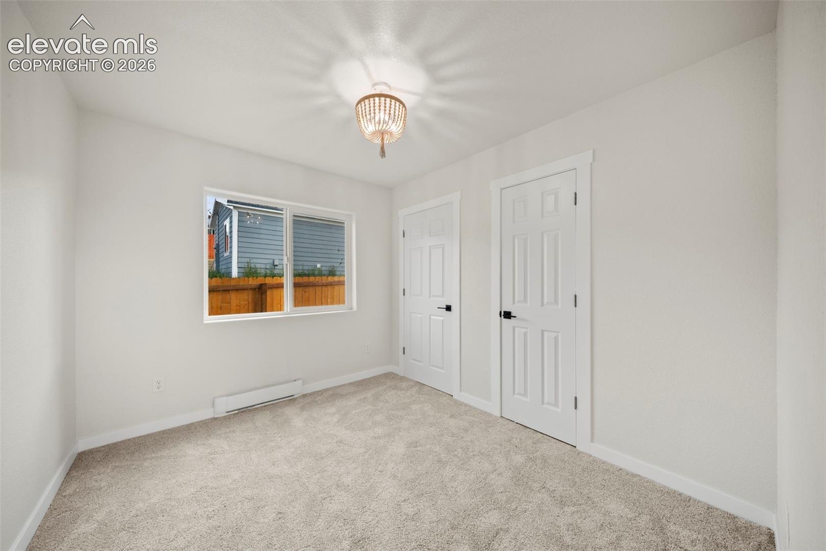 Listing photo 14 for 107 E May Avenue