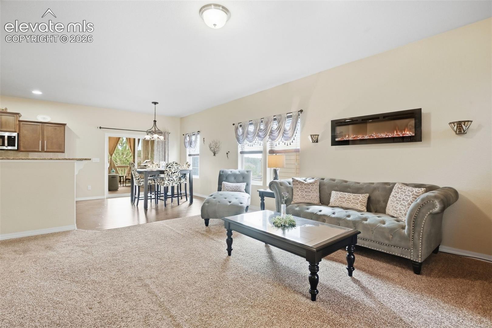 Listing photo 9 for 19524 Lindenmere Drive