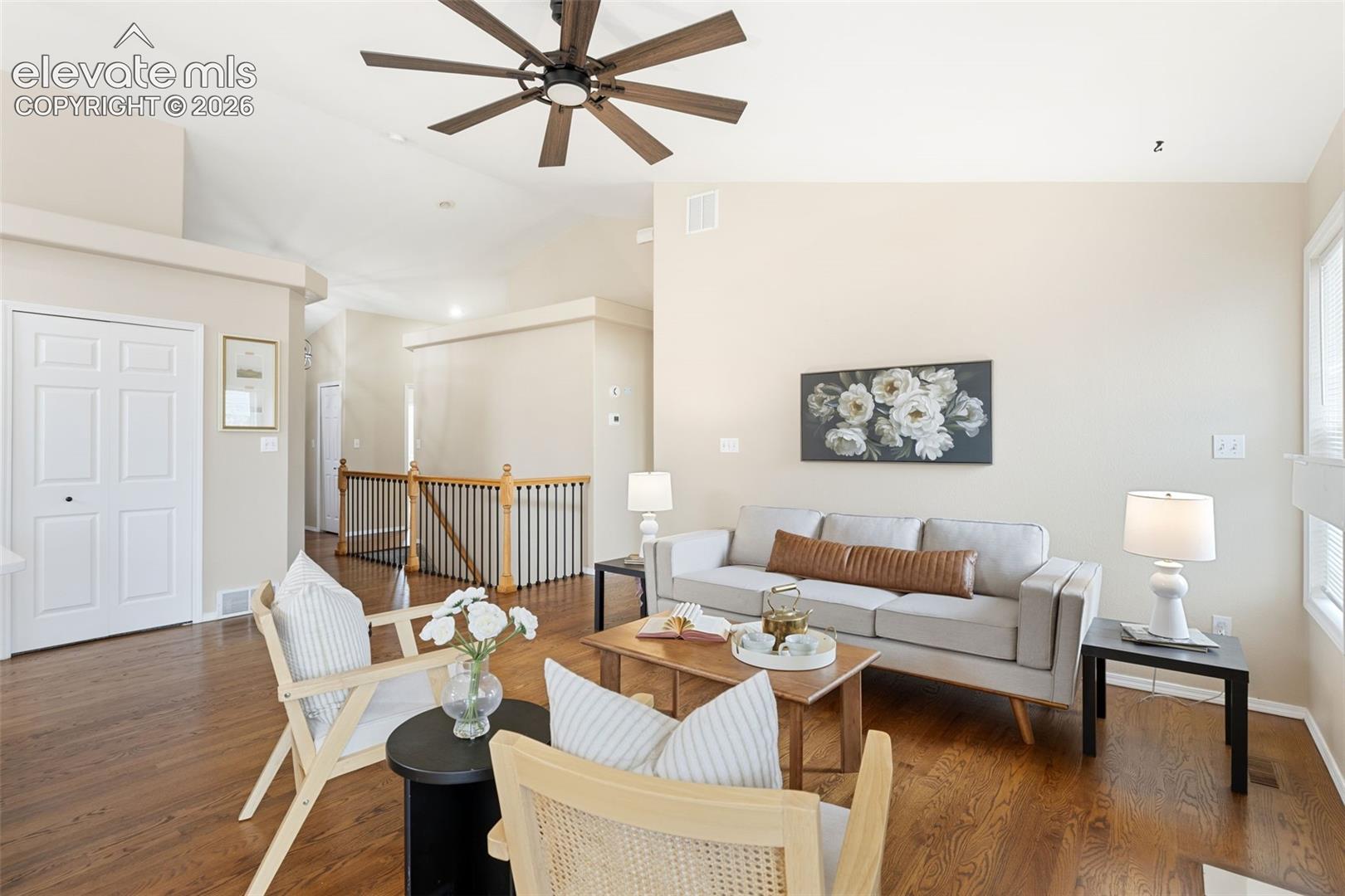 Listing photo 6 for 6689 Showhorse Court