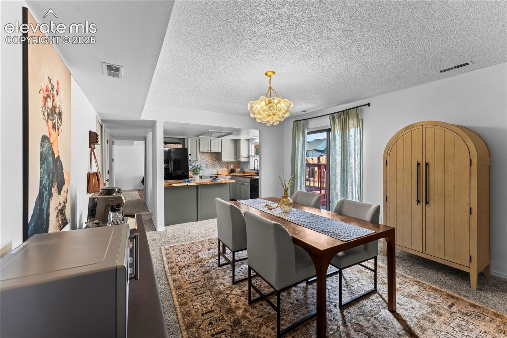 Listing photo 21 for 5870 Pemberton Way