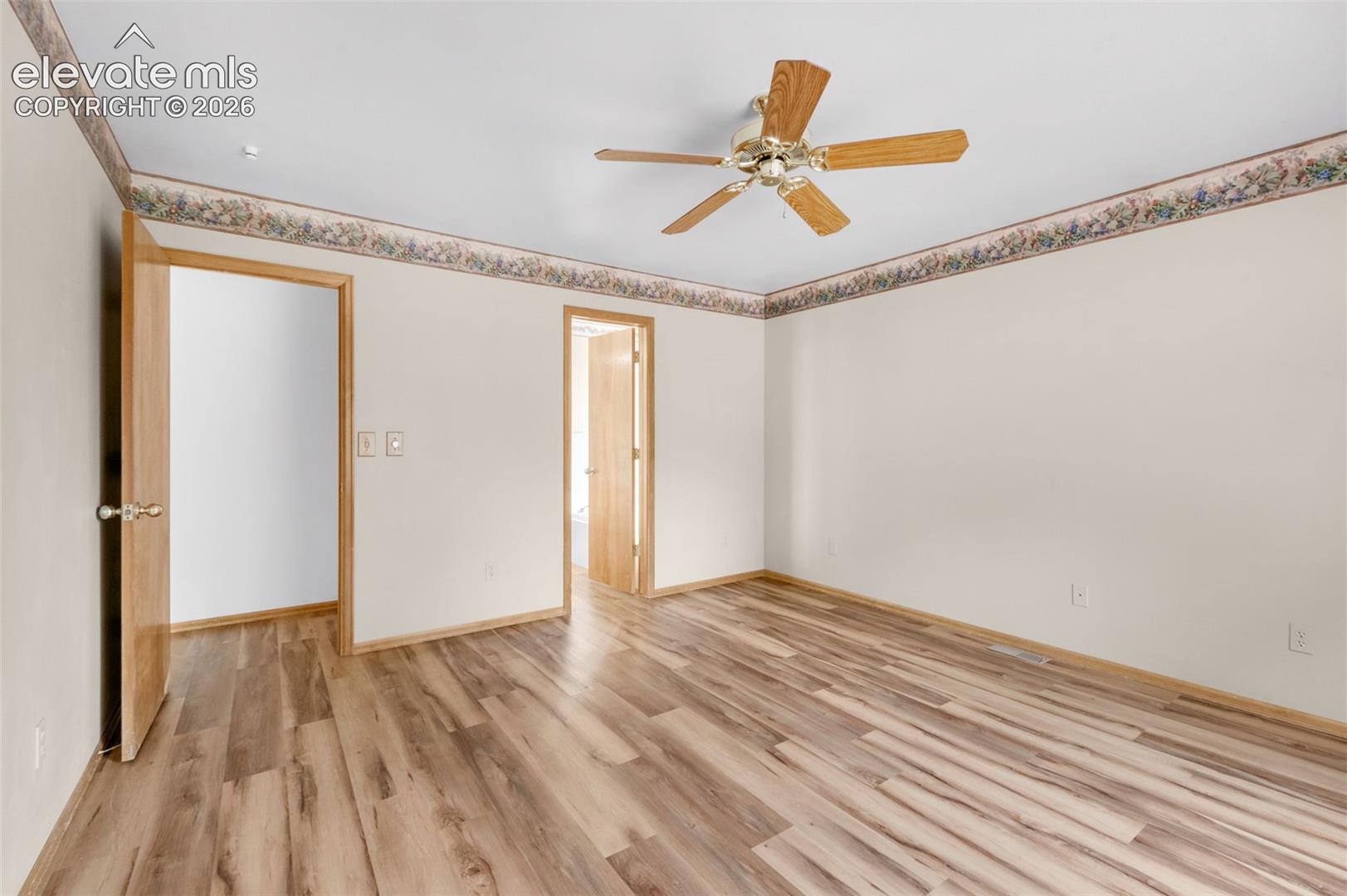 5210 Whip Trail, photo 18