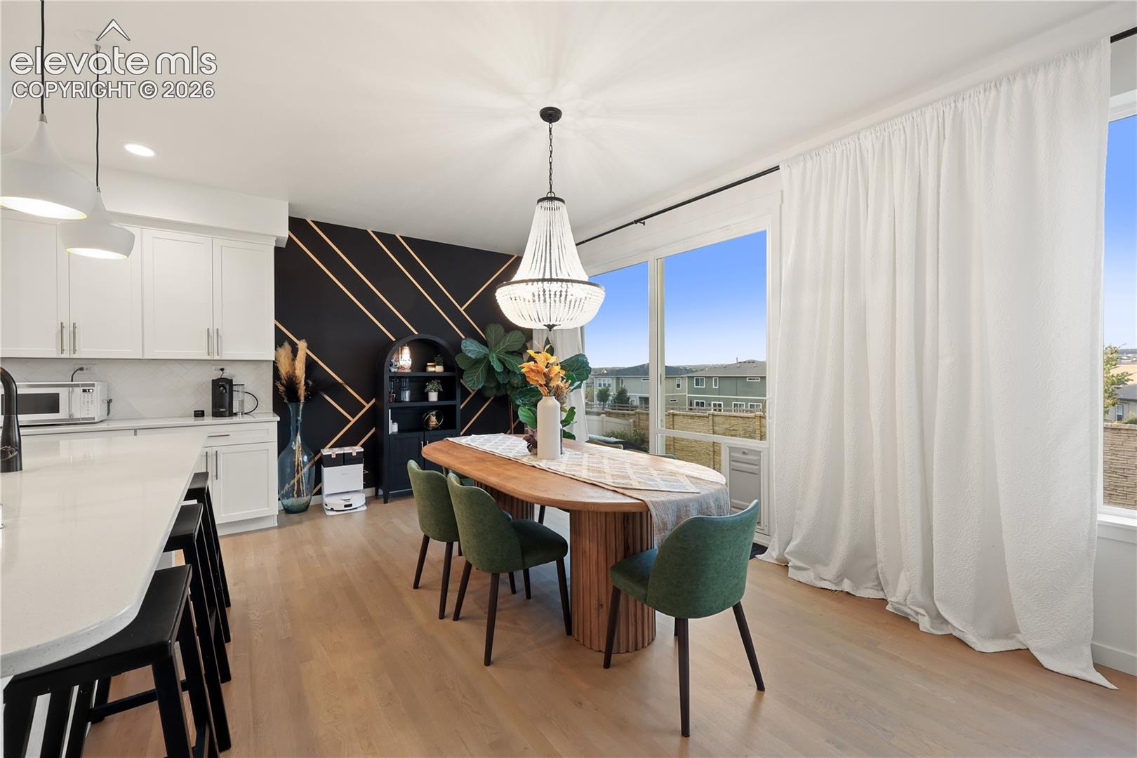 Listing photo 11 for 6538 Cumbre Vista Way