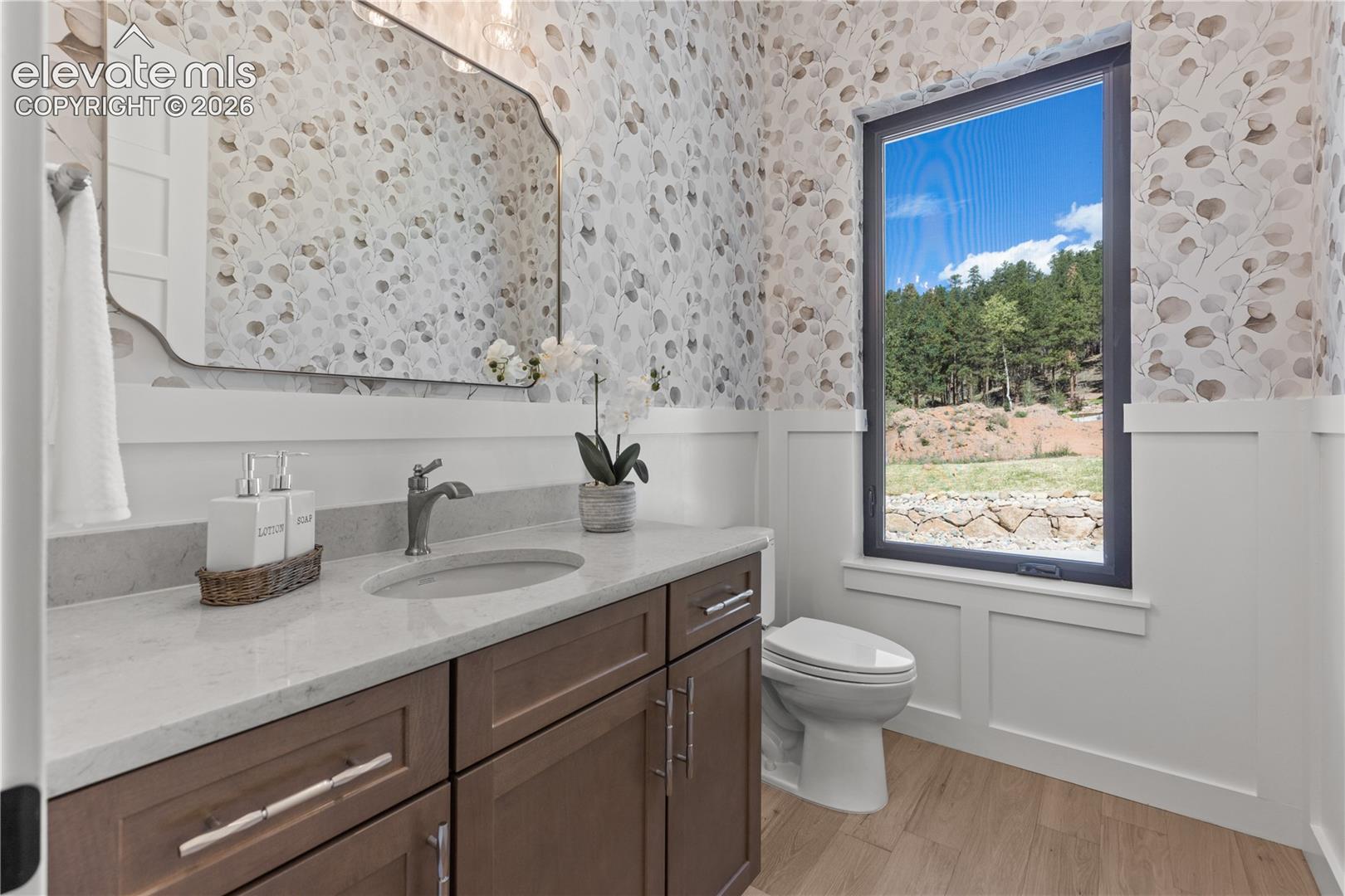 Listing photo 29 for 1405 Red Haven Place