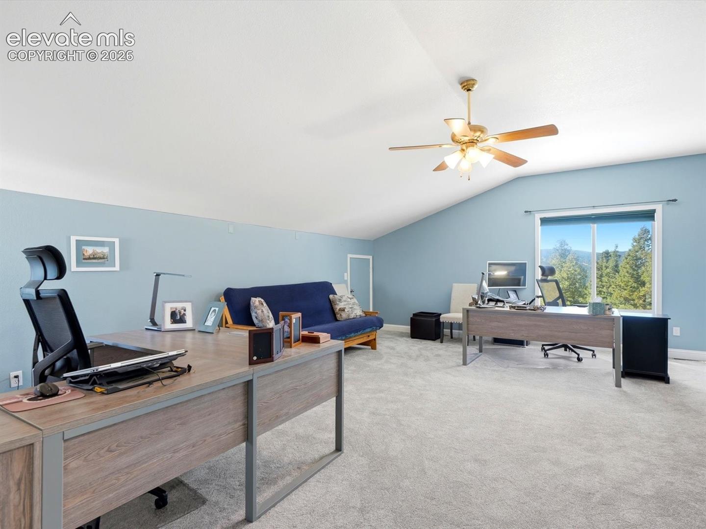 Listing photo 22 for 13084 Deer Ridge Way