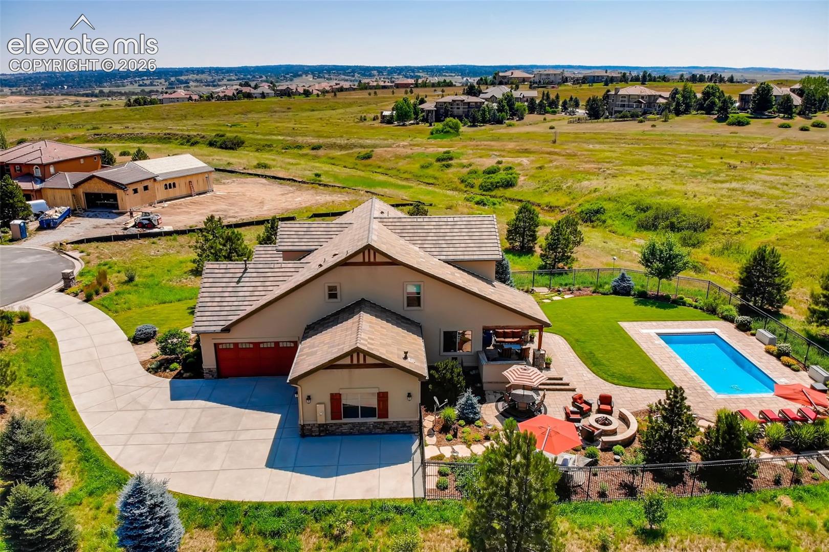 Listing photo 10 for 5671 Campina Way