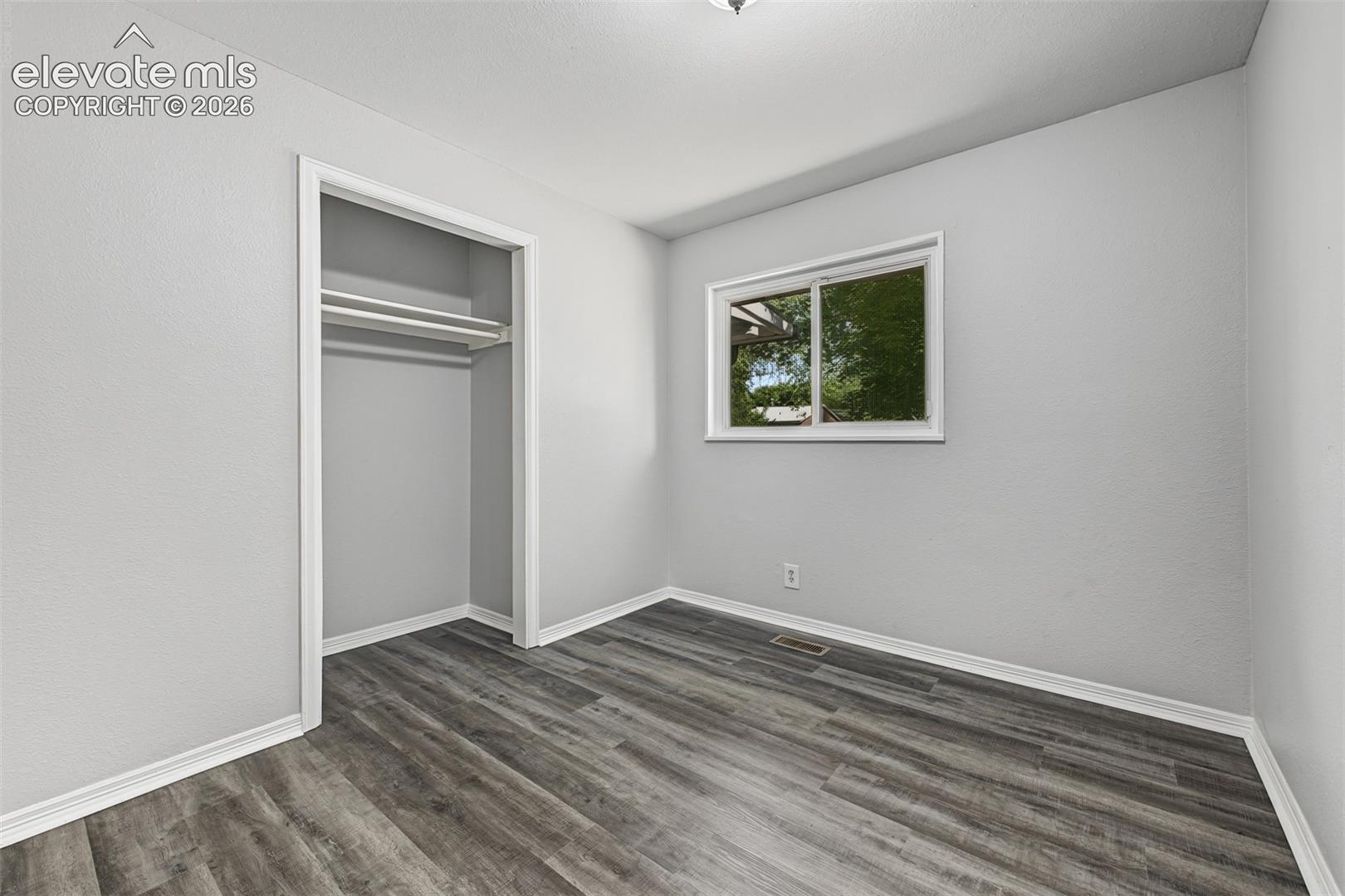 Listing photo 22 for 1612 Widefield Drive