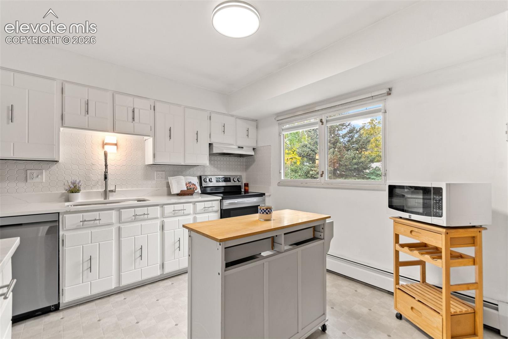Listing photo 18 for 2801 S Reed Street