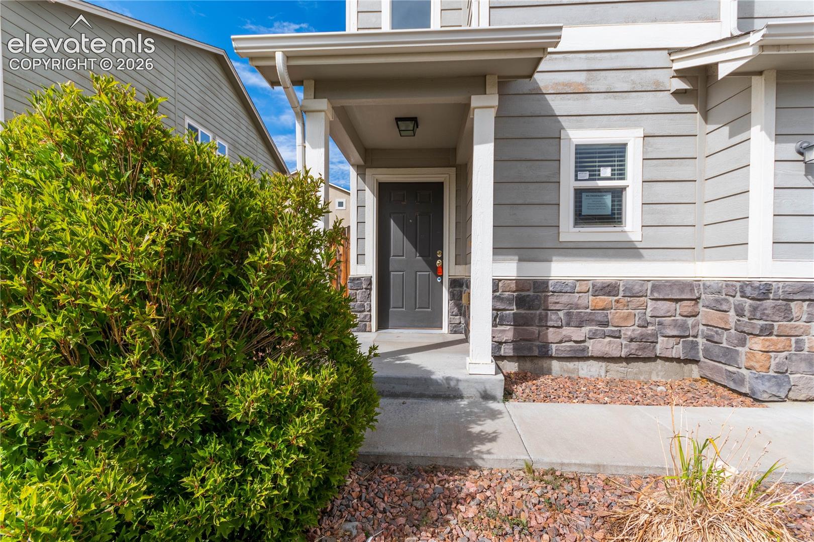 Listing photo 4 for 9516 Bryce Canyon Drive