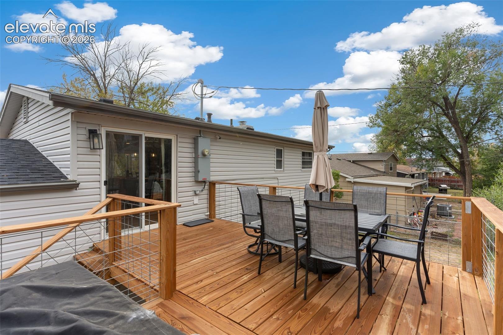 Listing photo 33 for 1596 Prado Drive