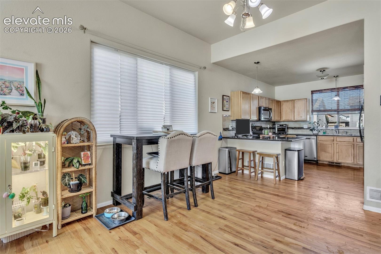 Listing photo 5 for 6266 Dancing Star Way