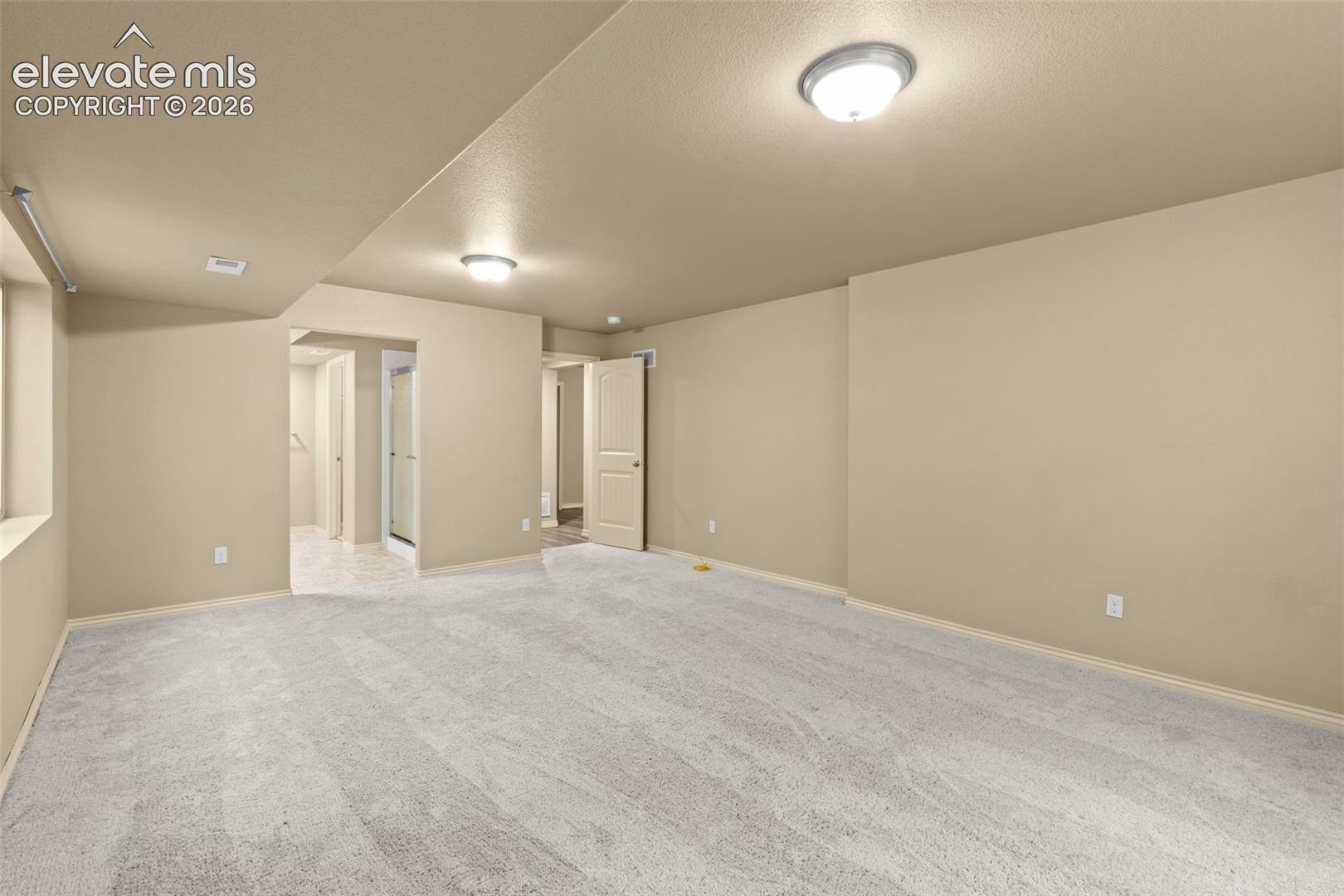 Listing photo 33 for 15551 Colorado Central Way