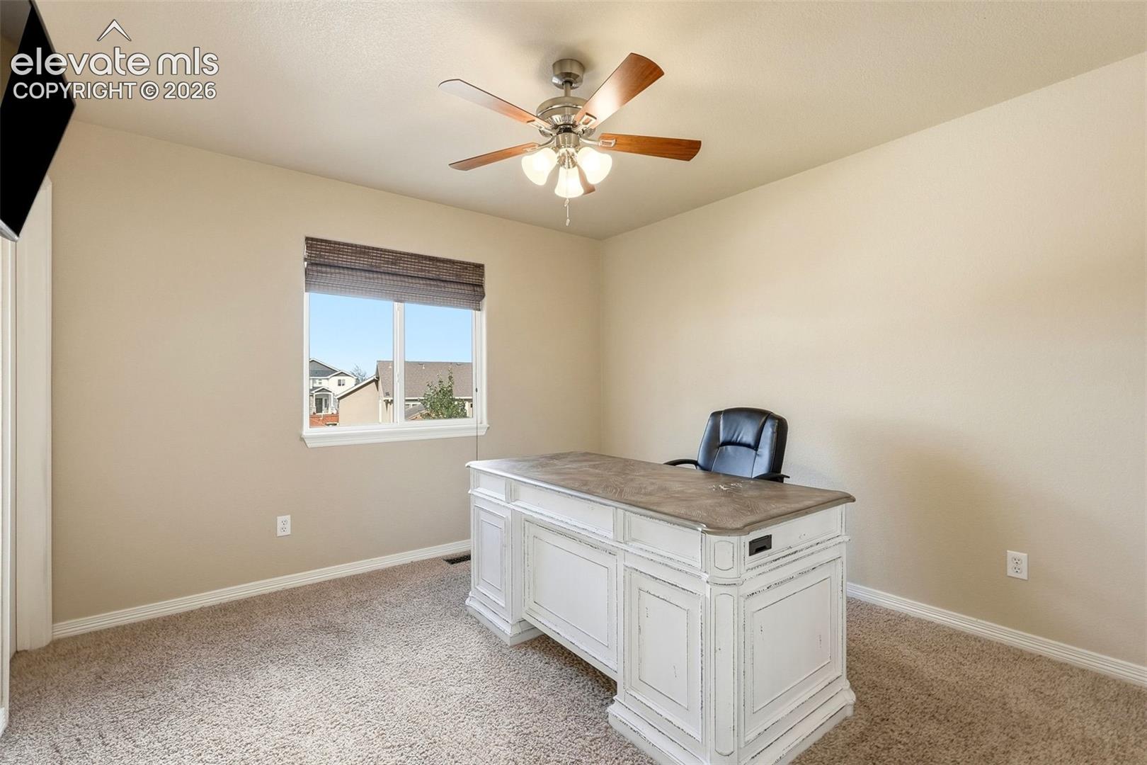 Listing photo 39 for 10567 Mount Evans Drive