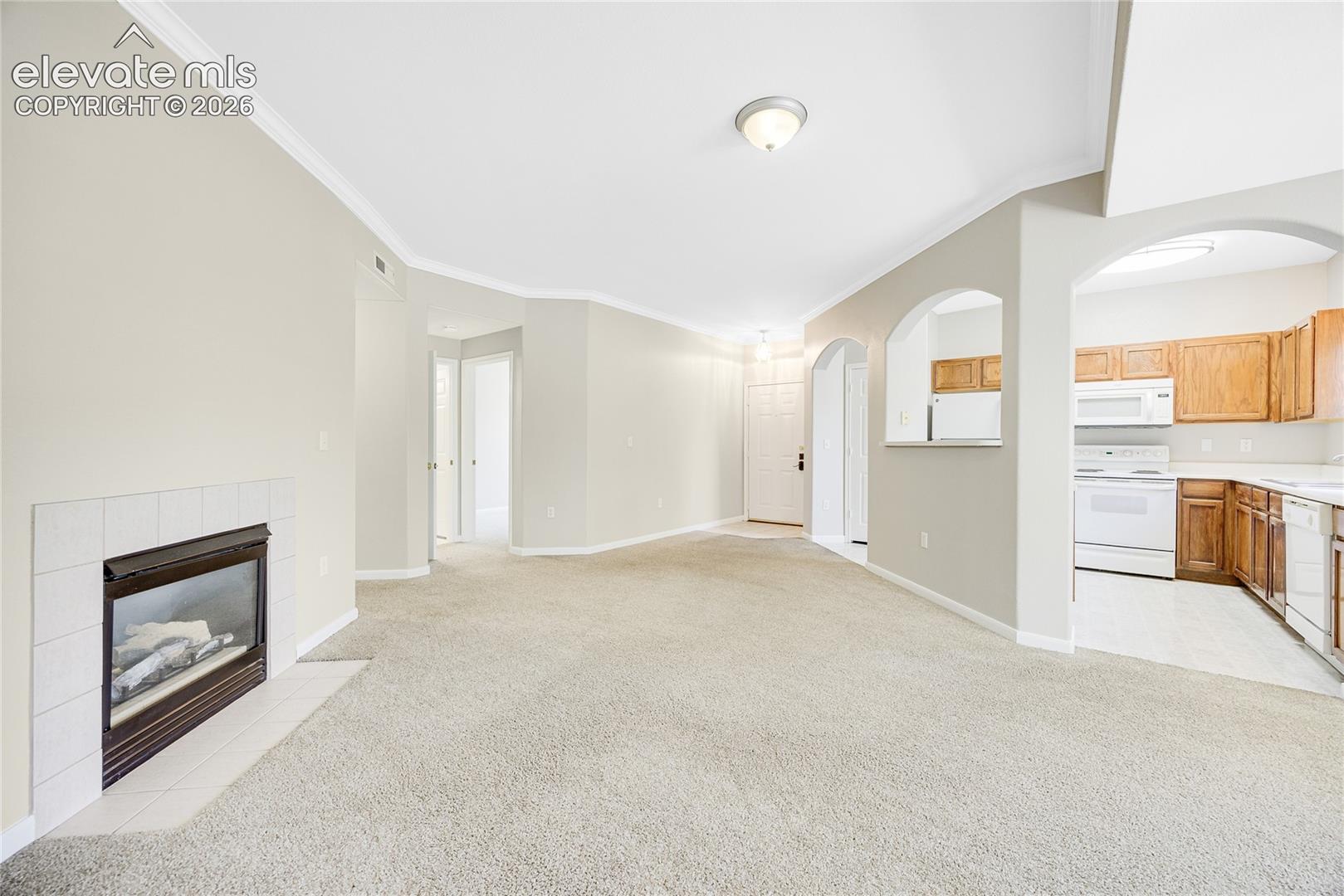 3864 Riviera Grove, photo 5