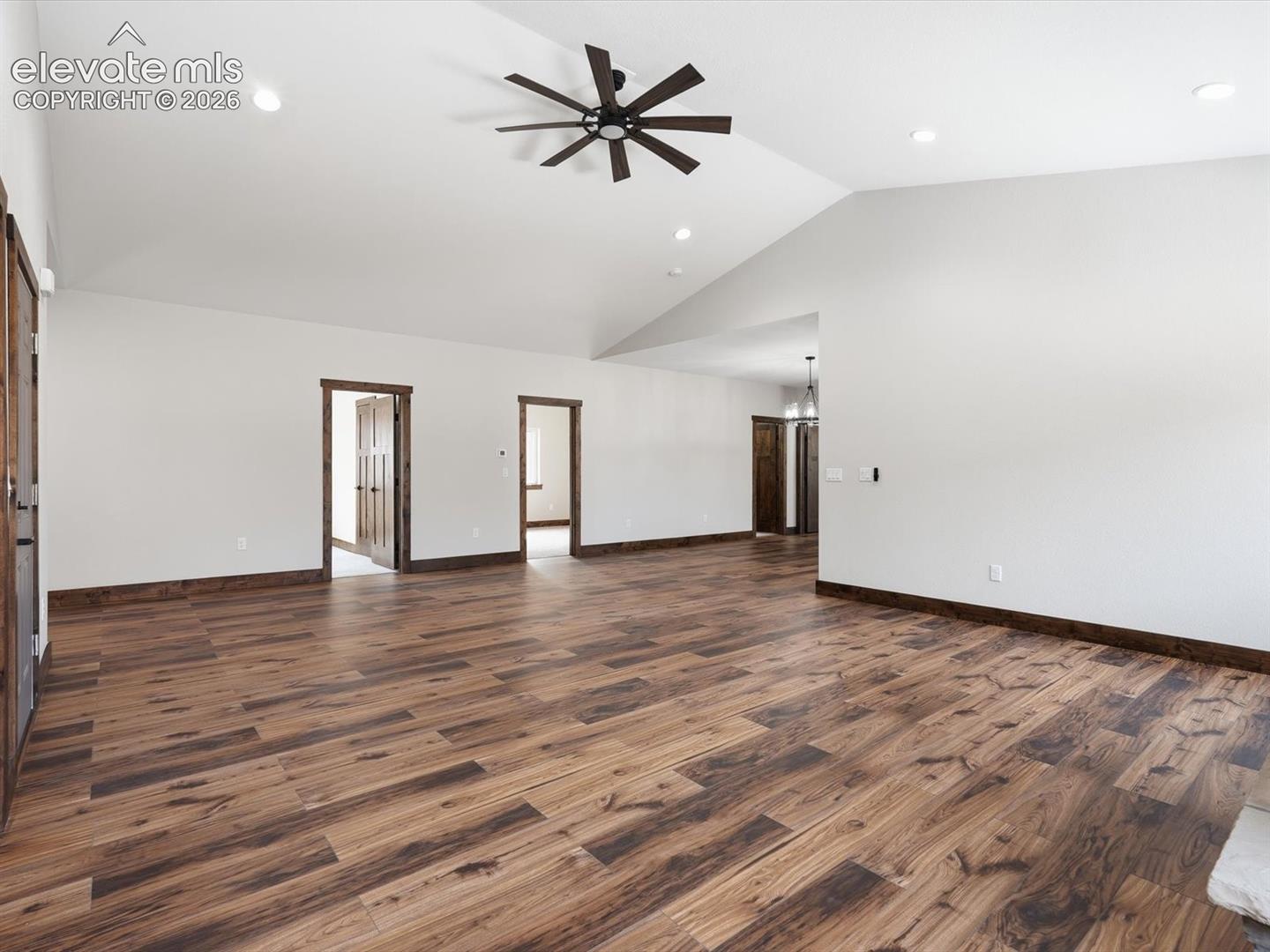 Listing photo 11 for 1309 Stone Ridge Drive