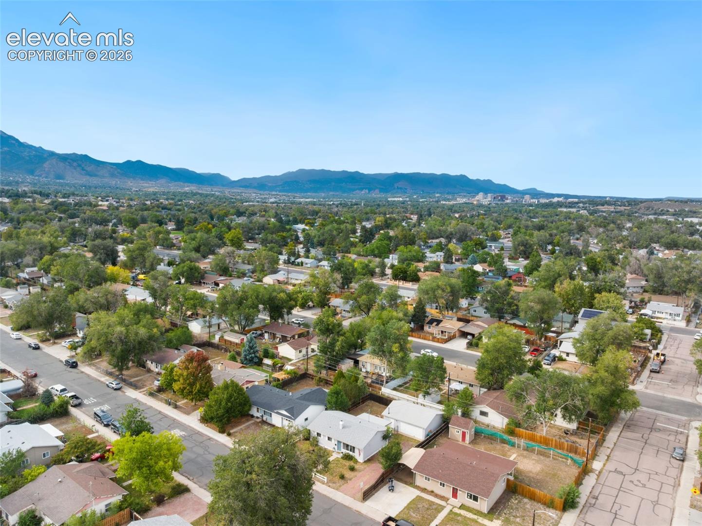 Listing photo 32 for 1138 Florence Avenue