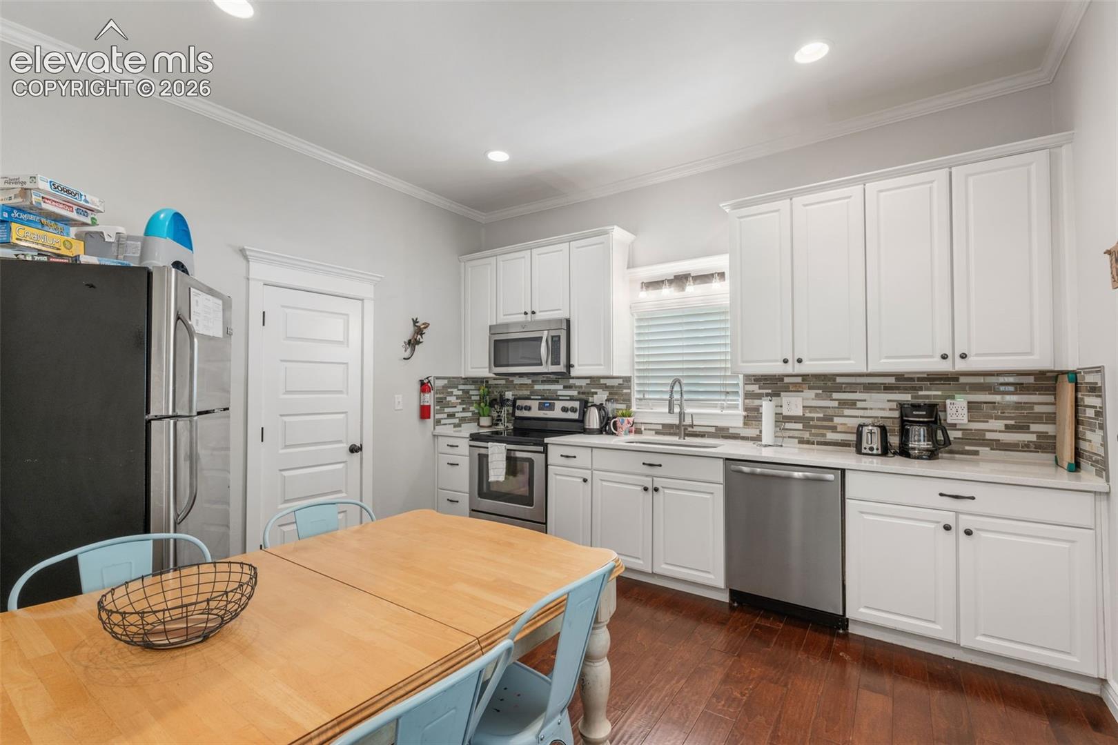 Listing photo 19 for 2130 W Kiowa Street