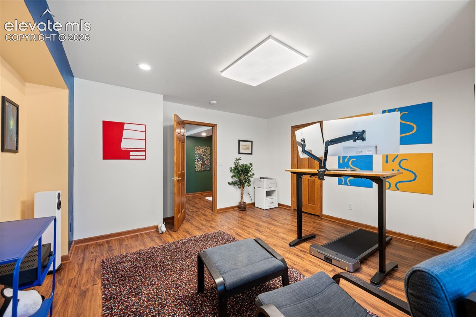 Listing photo 25 for 1675 Oakwood Drive