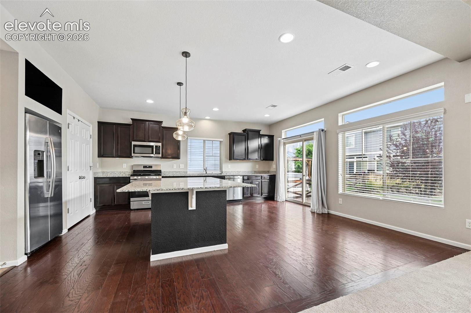 Listing photo 11 for 8803 Briar Brush Lane