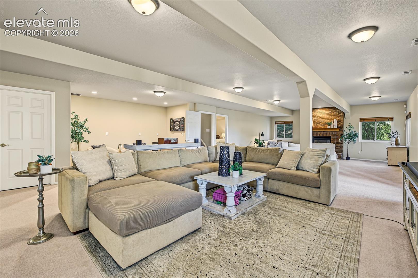 Listing photo 28 for 3530 Twisted Oak Circle