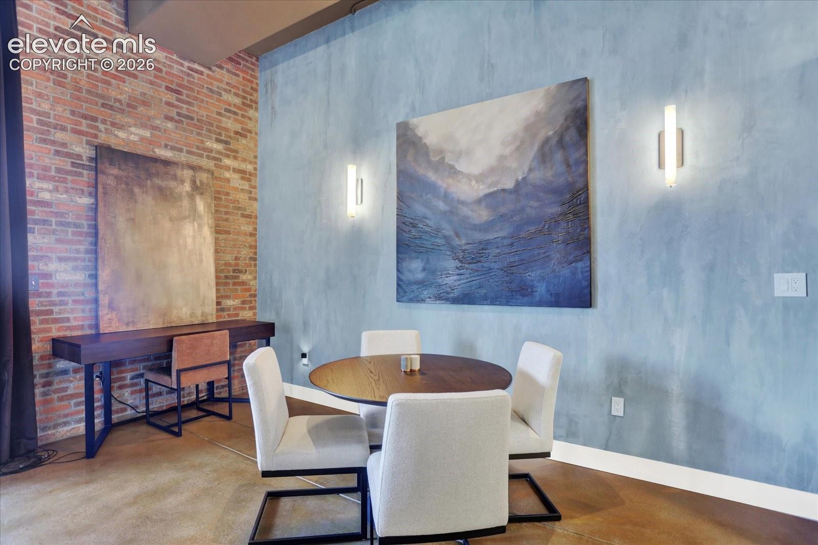 Listing photo 11 for 101 N Tejon Street 460