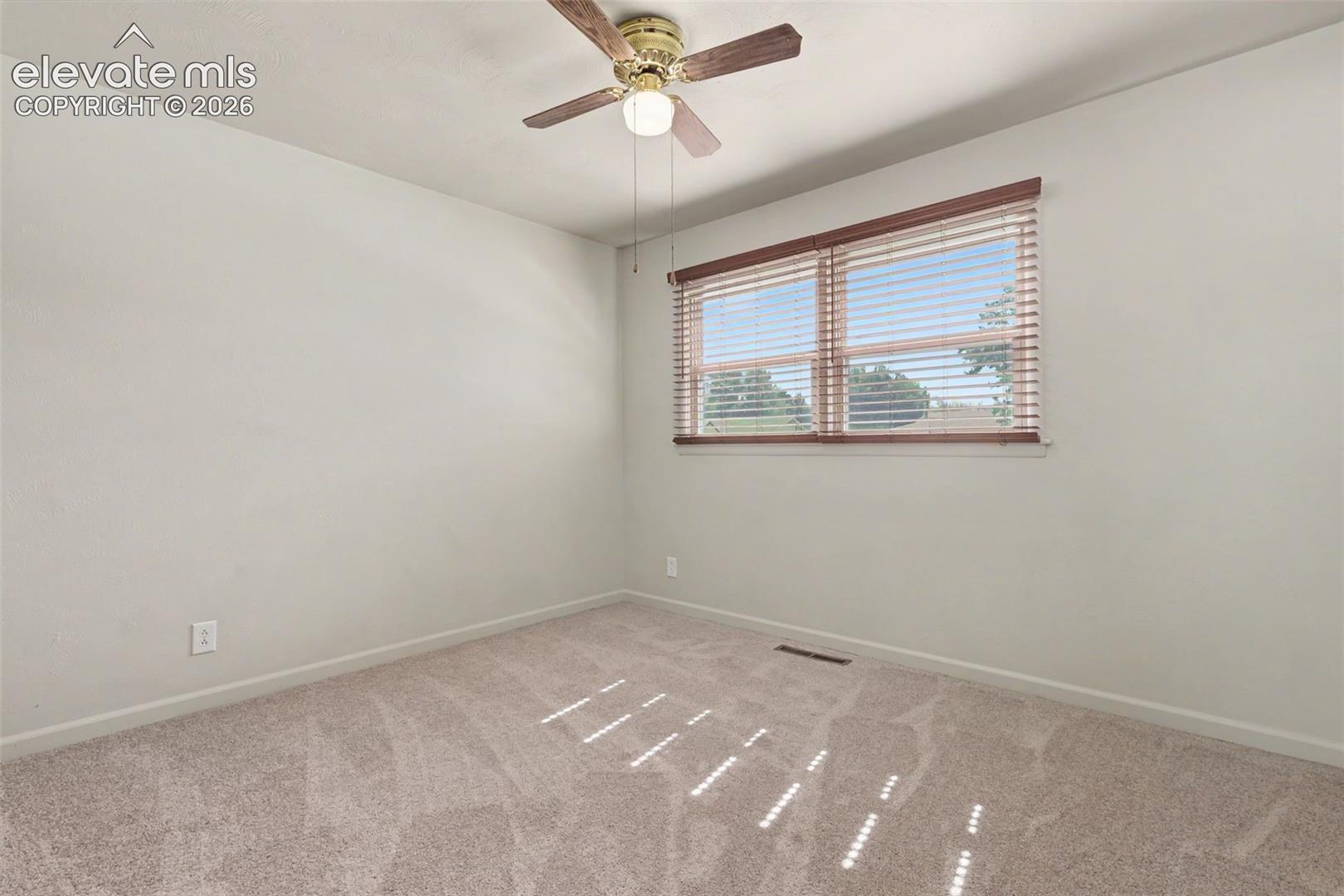 1342 Bates Drive, photo 15